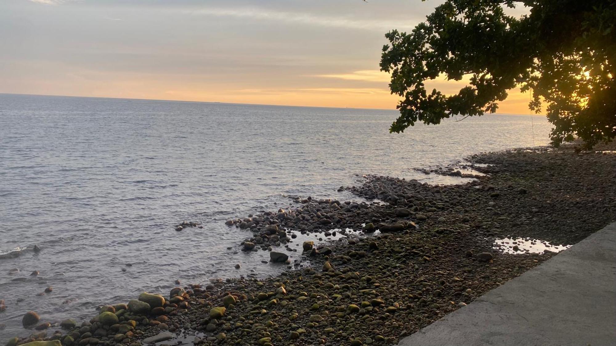 Seaside Traveler'S Inn By Camiguin Island Home Catarman  Екстер'єр фото
